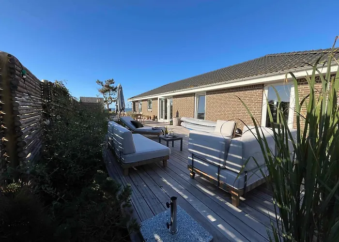 Magnificent Seaside With Stunning Views Dom wakacyjny Hundested
